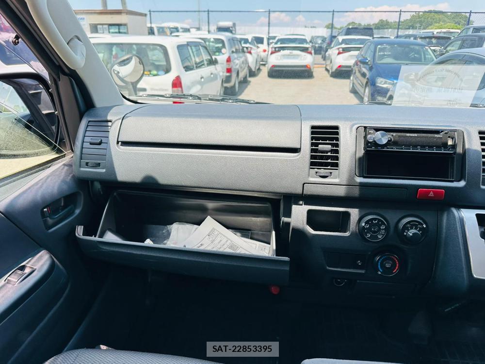 Toyota REGIUS VAN 2019-05 7534184-17