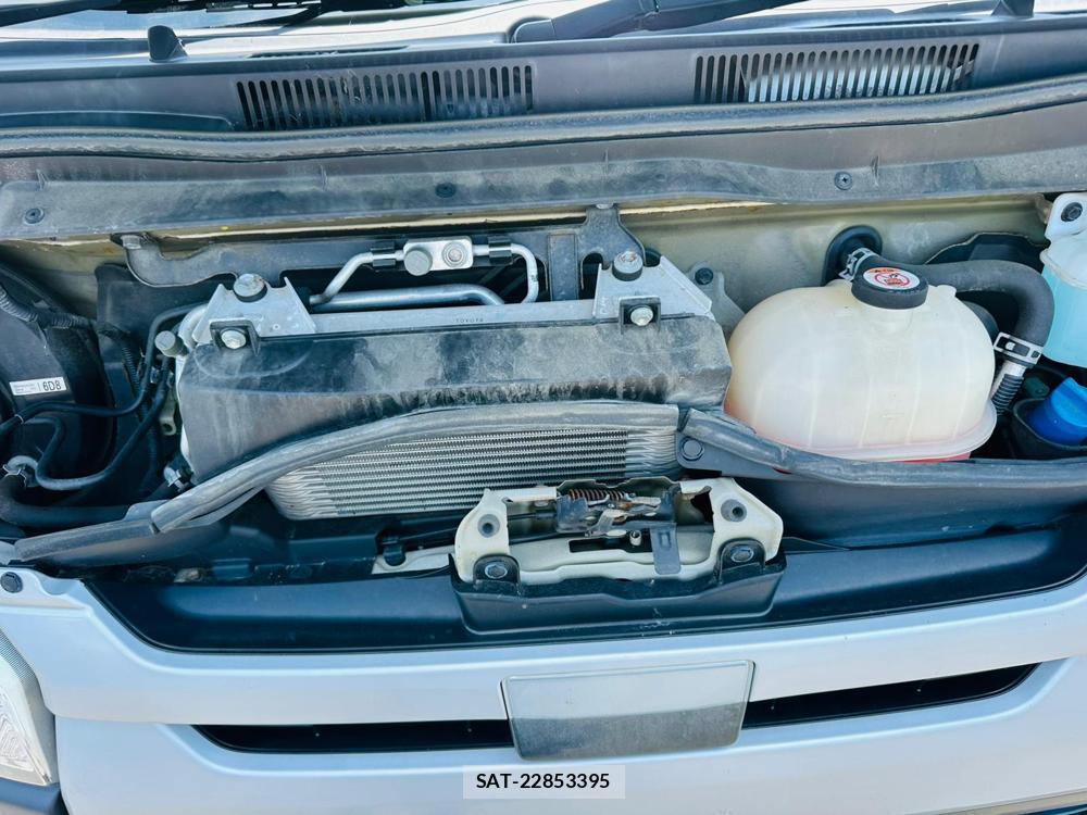 Toyota REGIUS VAN 2019-05 7534184-33