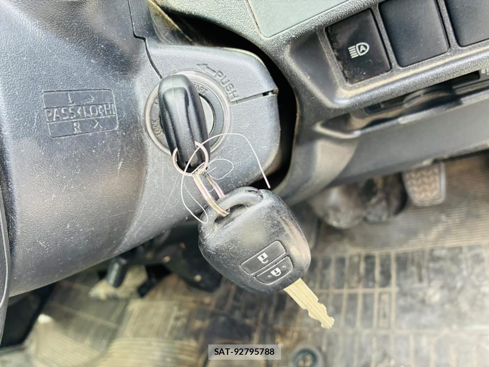 Toyota REGIUSACE VAN 2019-05 7369173-15