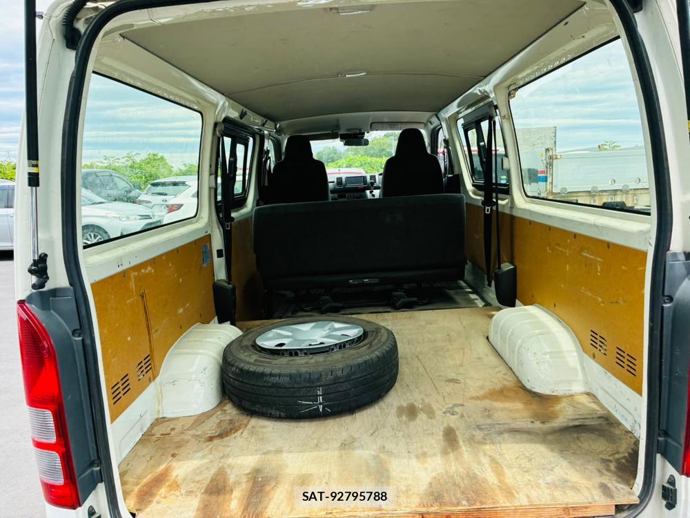 Toyota REGIUSACE VAN 2019-05 7369173-24