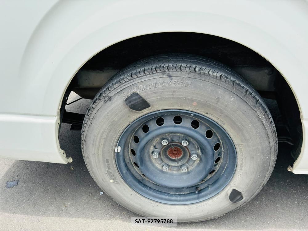 Toyota REGIUSACE VAN 2019-05 7369173-26