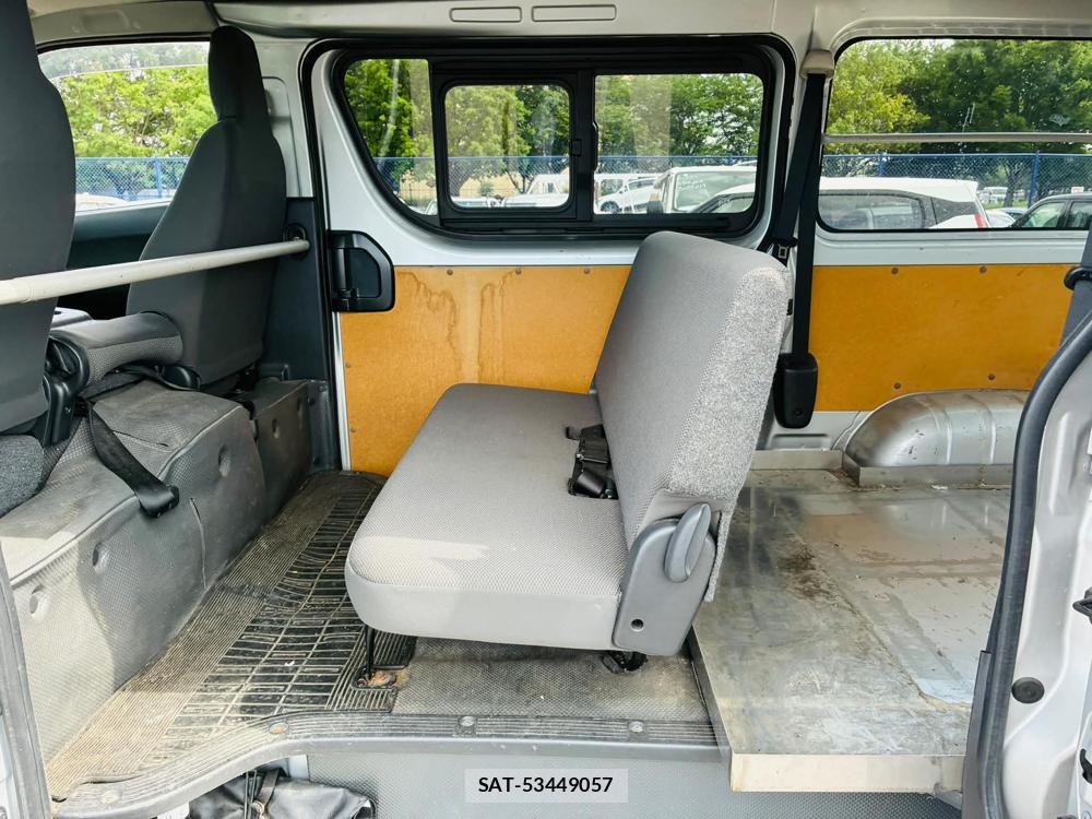 Toyota REGIUSACE VAN 2020-02 7683585-9