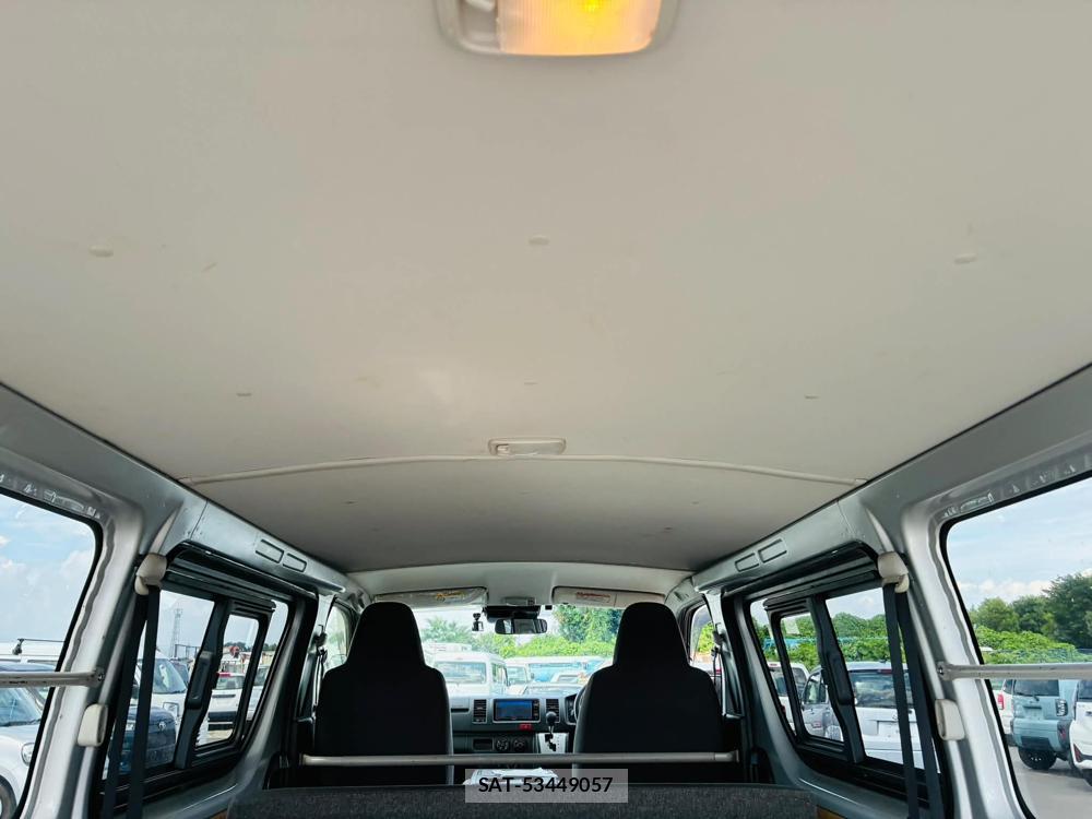Toyota REGIUSACE VAN 2020-02 7683585-24