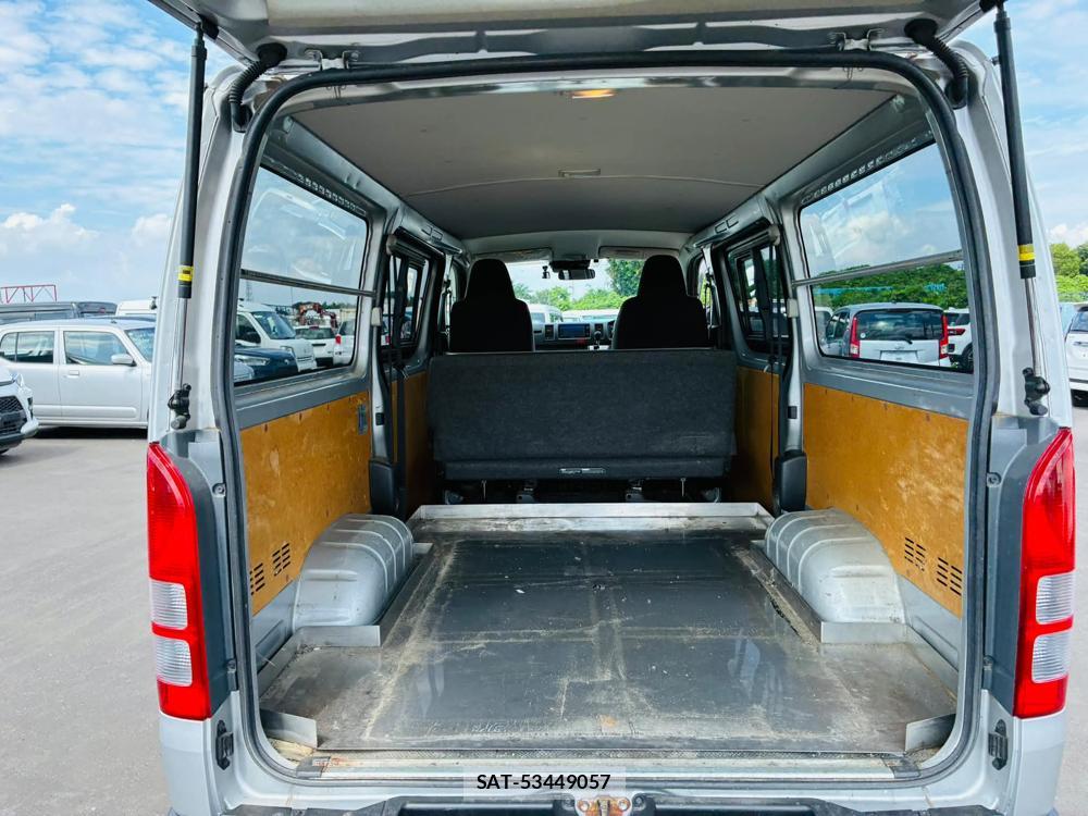 Toyota REGIUSACE VAN 2020-02 7683585-25