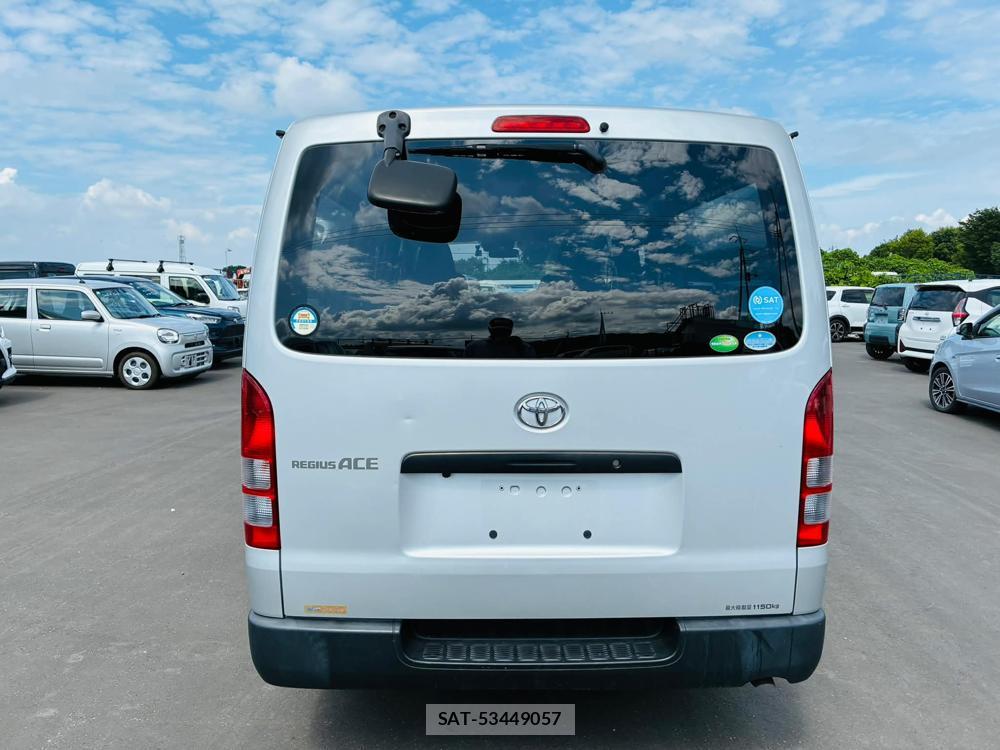 Toyota REGIUSACE VAN 2020-02 7683585-3