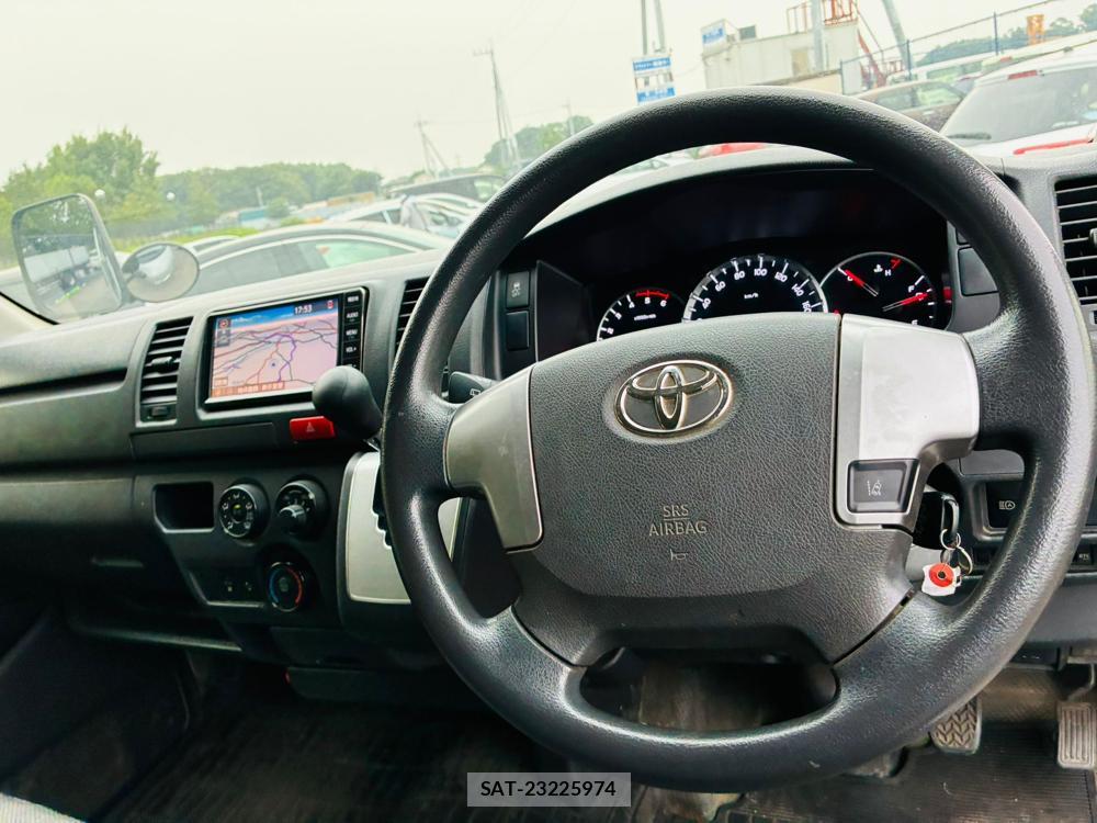 Toyota REGIUSACE VAN 2019-08 7687988-13