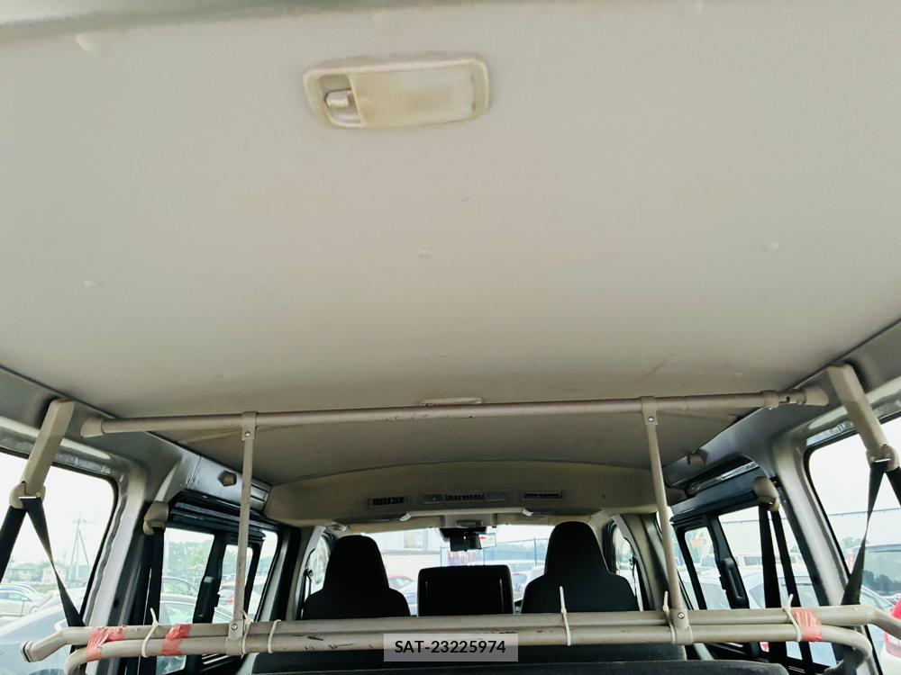 Toyota REGIUSACE VAN 2019-08 7687988-23