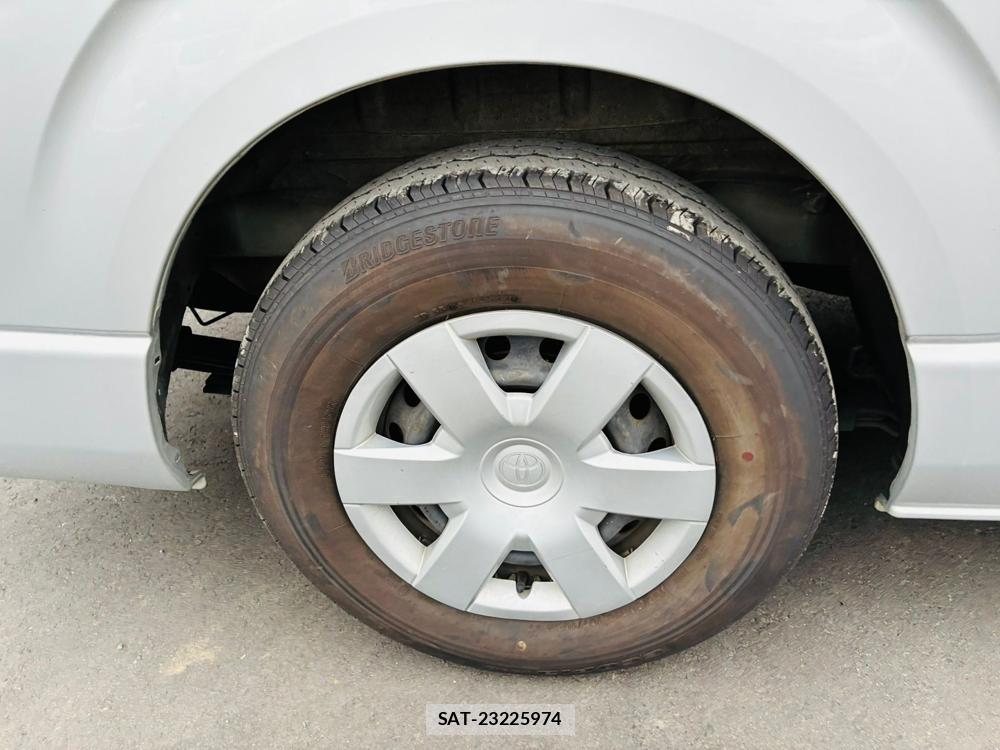 Toyota REGIUSACE VAN 2019-08 7687988-26
