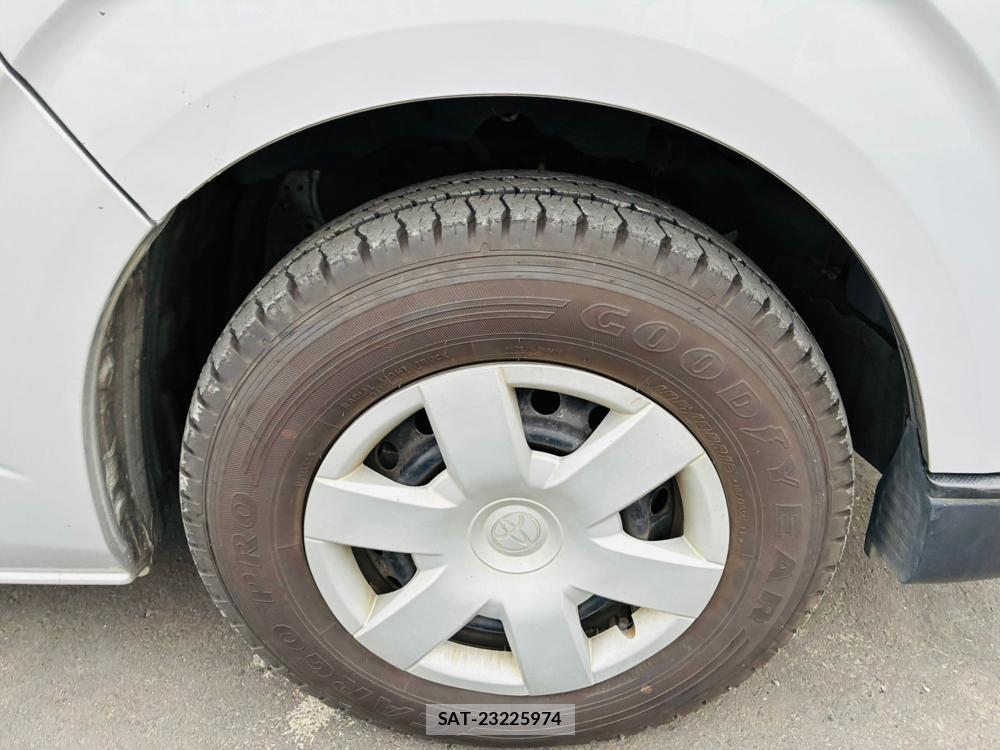 Toyota REGIUSACE VAN 2019-08 7687988-27