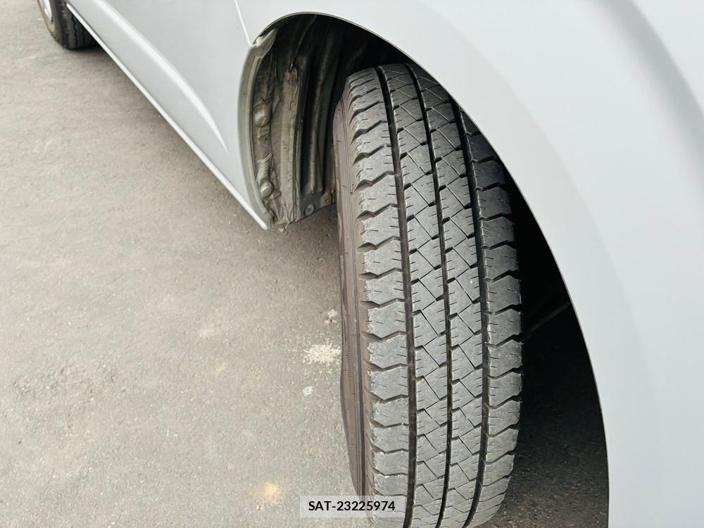 Toyota REGIUSACE VAN 2019-08 7687988-31