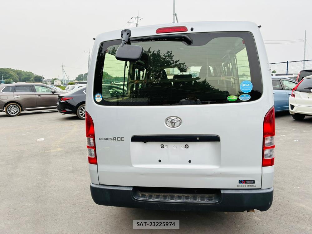 Toyota REGIUSACE VAN 2019-08 7687988-3