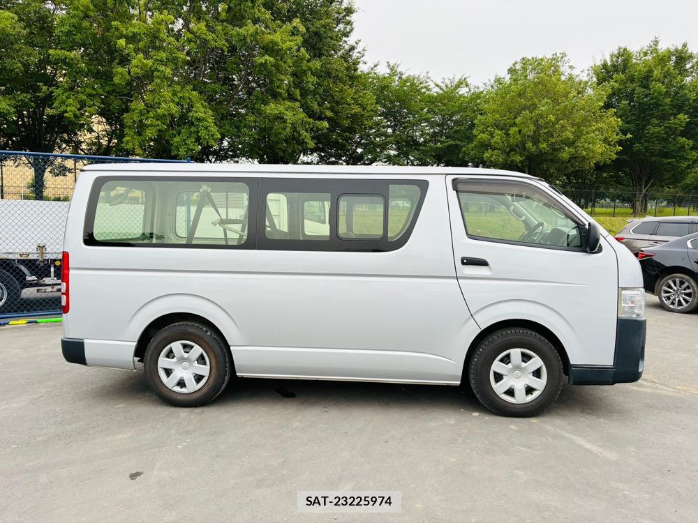 Toyota REGIUSACE VAN 2019-08 7687988-5
