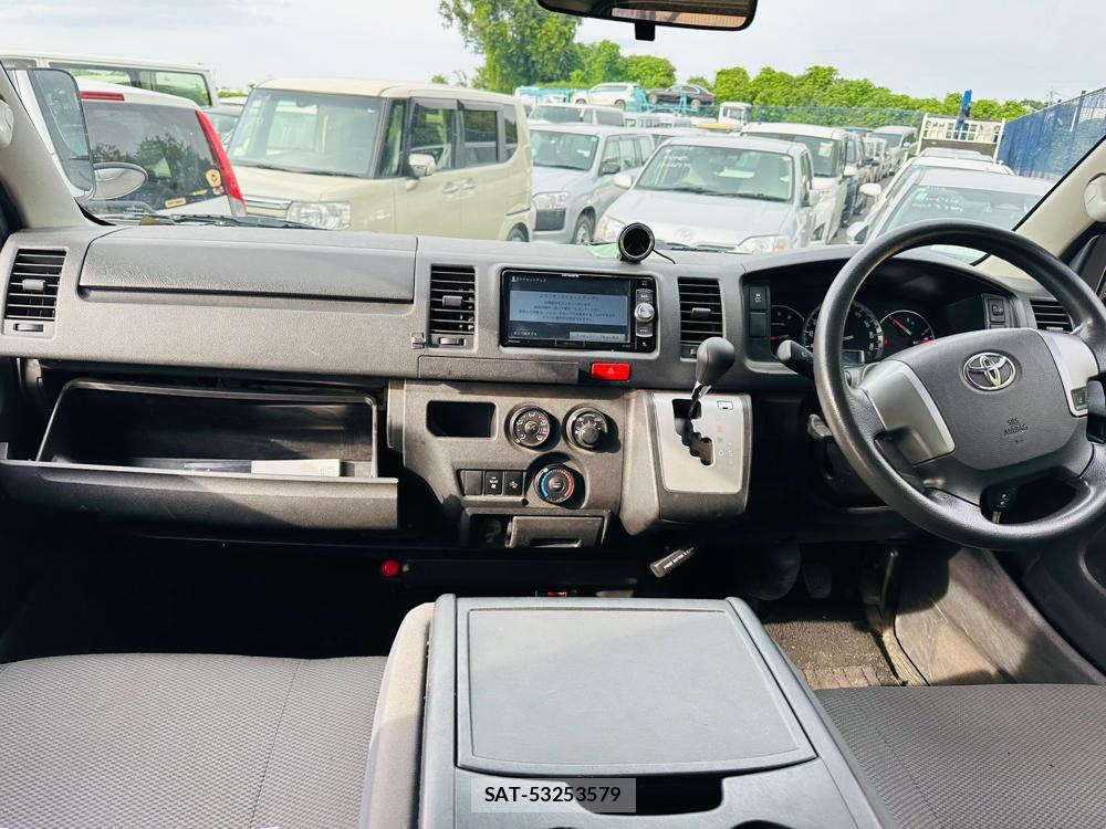Toyota REGIUSACE VAN 2020-04 7736829-11