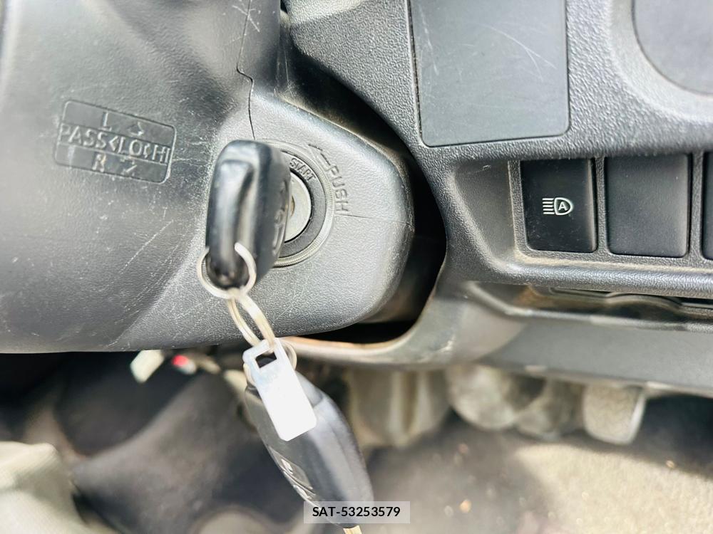 Toyota REGIUSACE VAN 2020-04 7736829-15