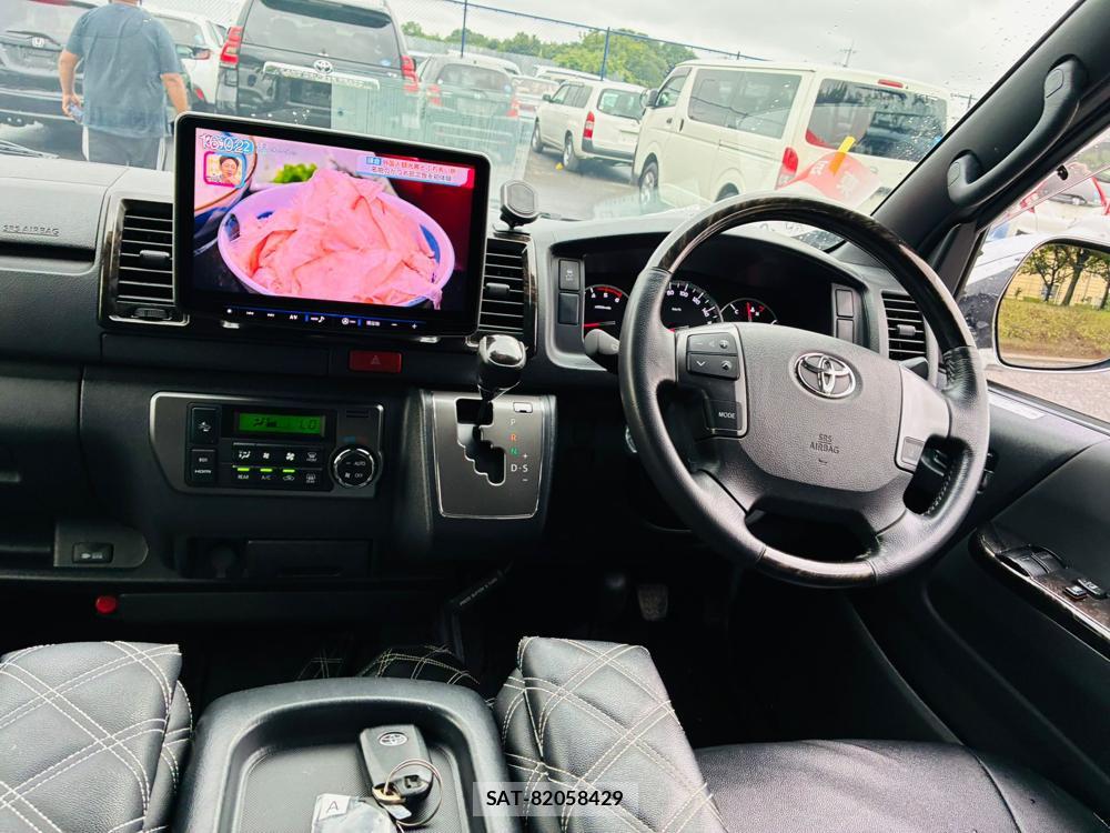Toyota REGIUSACE VAN 2019-09 7605448-13