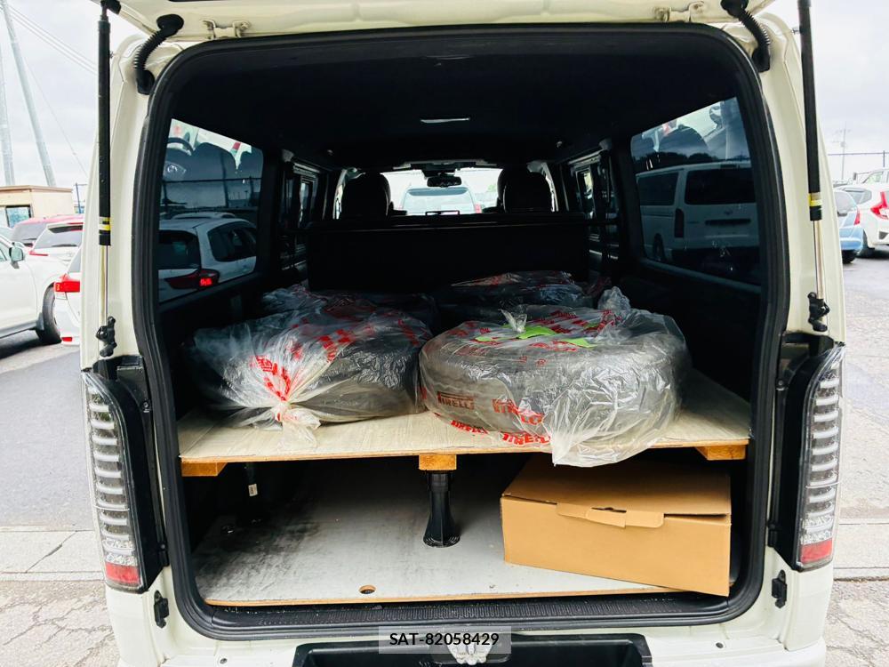 Toyota REGIUSACE VAN 2019-09 7605448-27