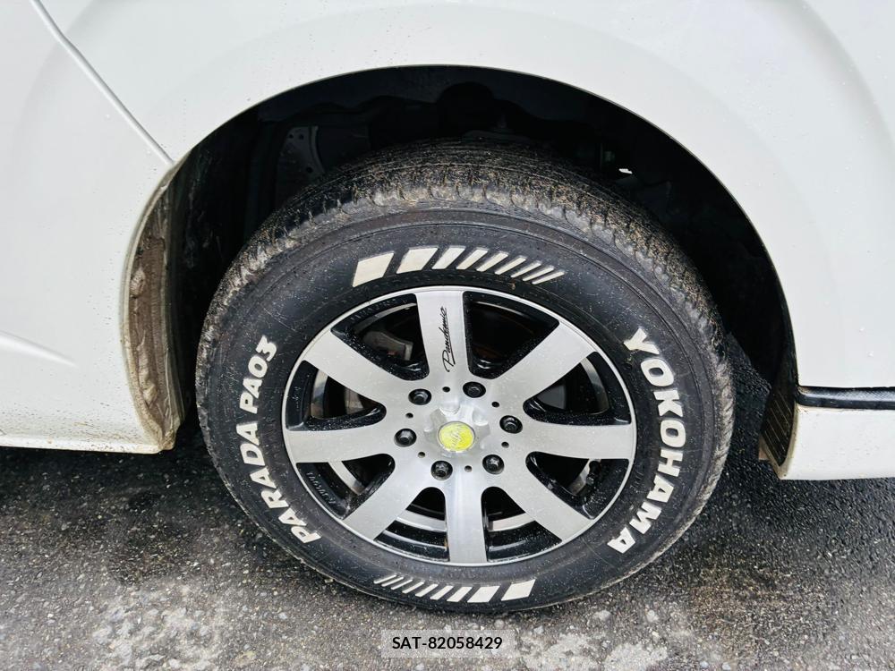 Toyota REGIUSACE VAN 2019-09 7605448-30