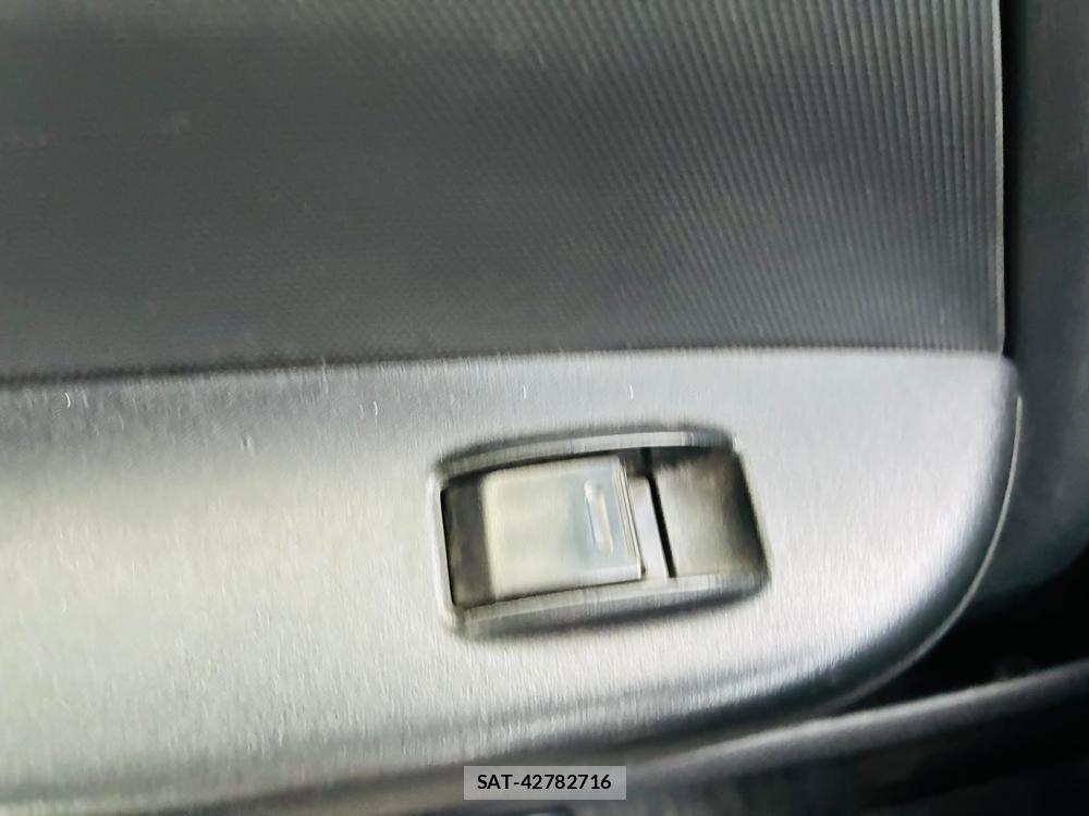 Toyota REGIUSACE VAN 2019-05 7933412-22