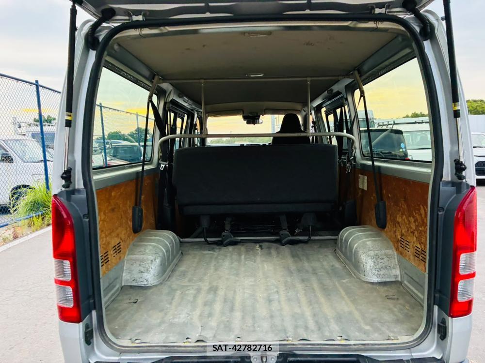 Toyota REGIUSACE VAN 2019-05 7933412-24