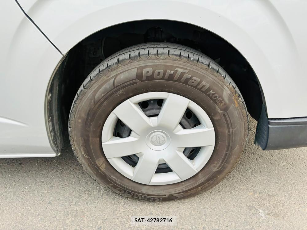 Toyota REGIUSACE VAN 2019-05 7933412-27