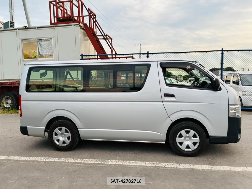 Toyota REGIUSACE VAN 2019-05 7933412-5