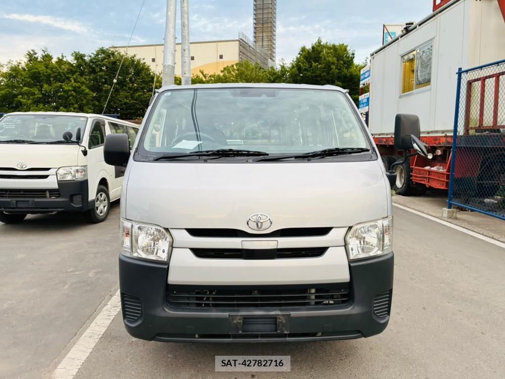Toyota REGIUSACE VAN 2019-05 7933412-7