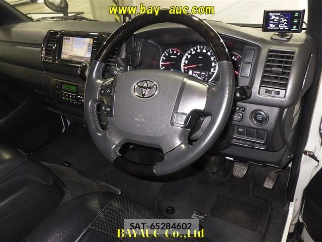 Toyota REGIUSACE VAN 2019-03 8044947-3