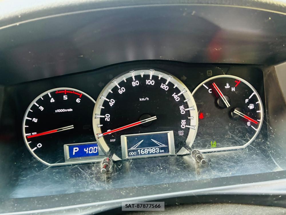 Toyota REGIUS VAN 2019-07 8028488-15