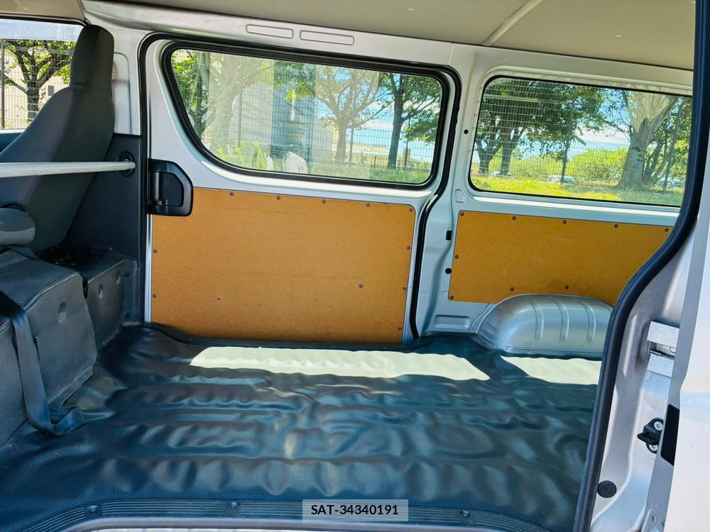 Toyota REGIUSACE VAN 2019-07 8056482-9