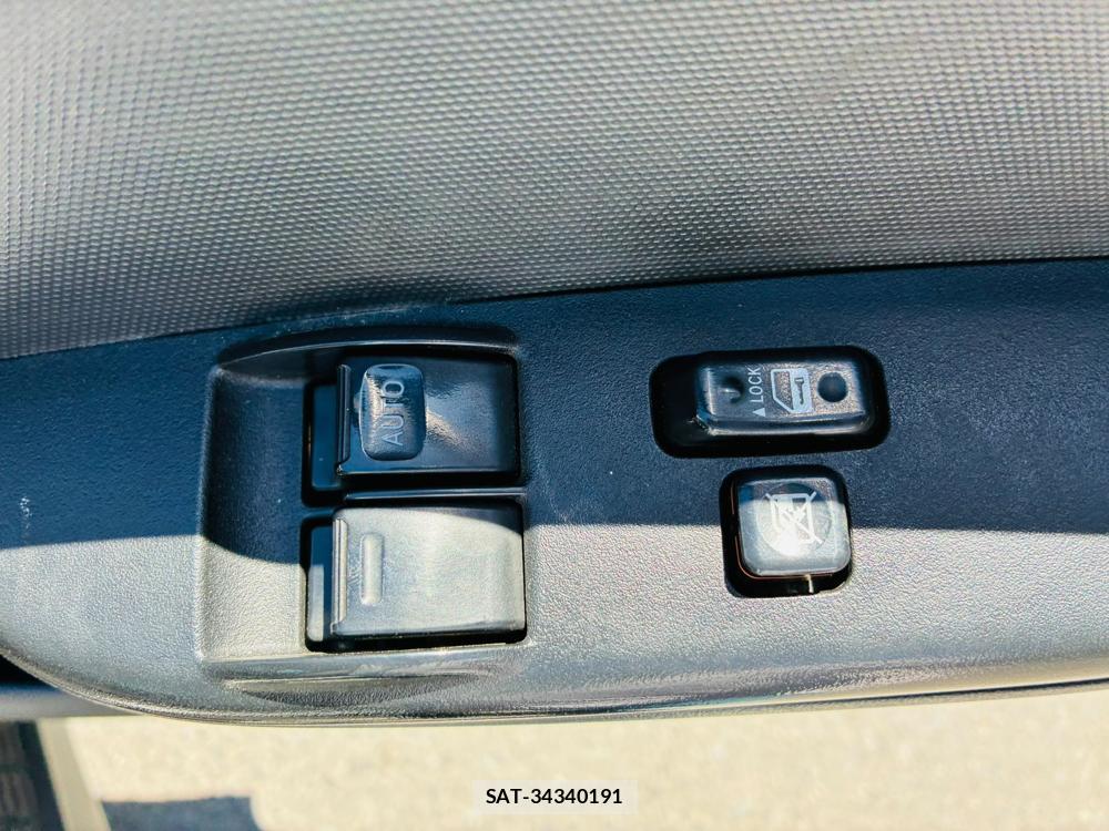 Toyota REGIUSACE VAN 2019-07 8056482-21