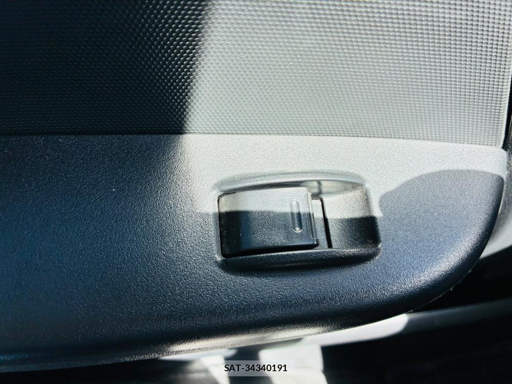 Toyota REGIUSACE VAN 2019-07 8056482-23