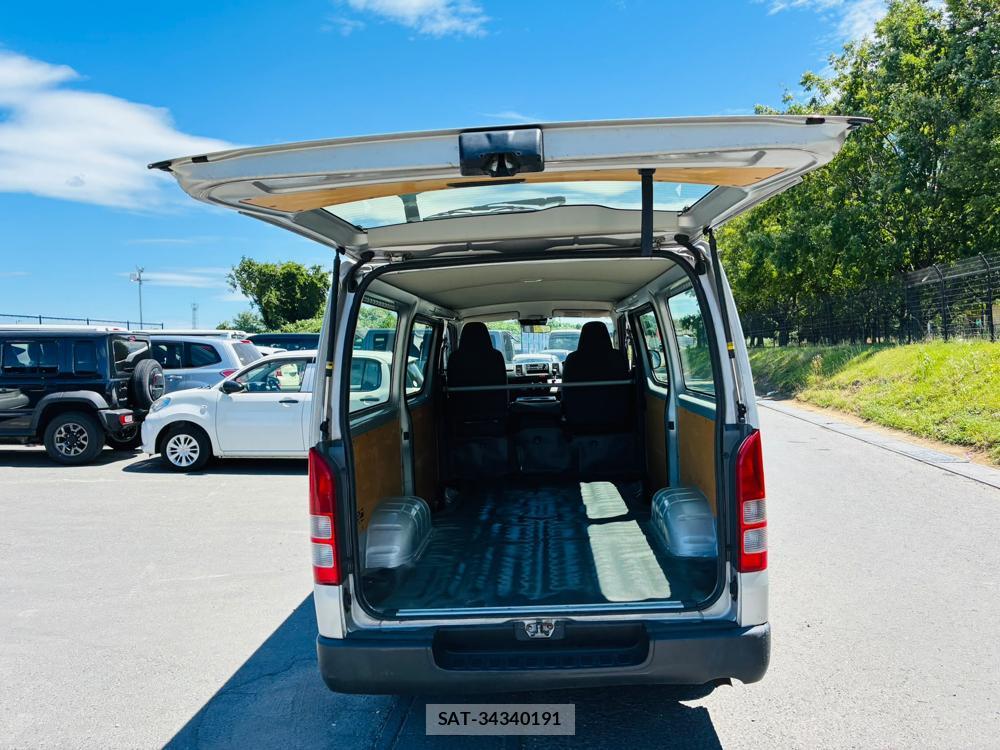 Toyota REGIUSACE VAN 2019-07 8056482-26