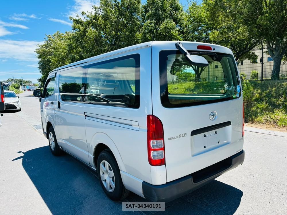 Toyota REGIUSACE VAN 2019-07 8056482-2