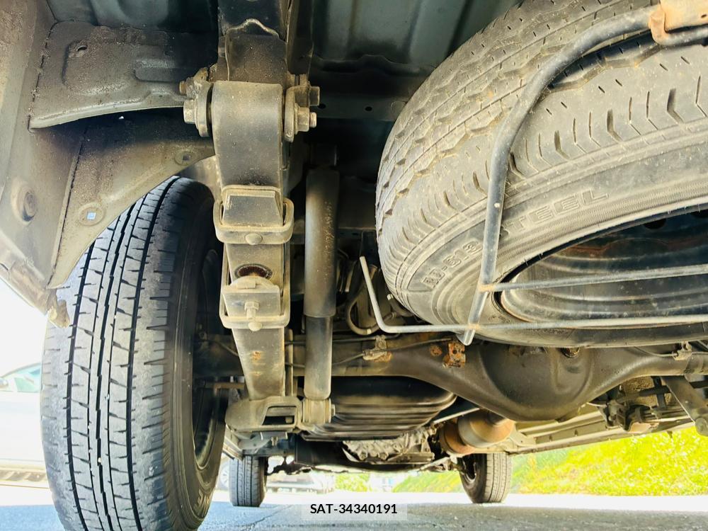 Toyota REGIUSACE VAN 2019-07 8056482-35