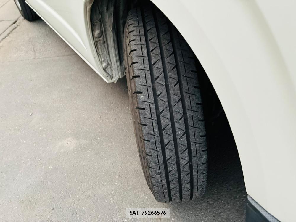 Toyota REGIUSACE VAN 2020-04 8226359-30