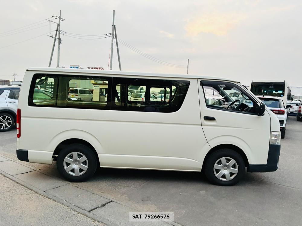 Toyota REGIUSACE VAN 2020-04 8226359-5