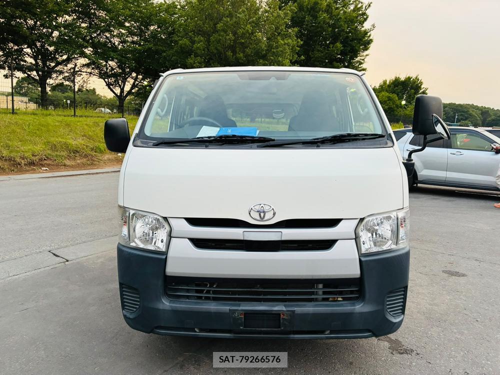 Toyota REGIUSACE VAN 2020-04 8226359-7