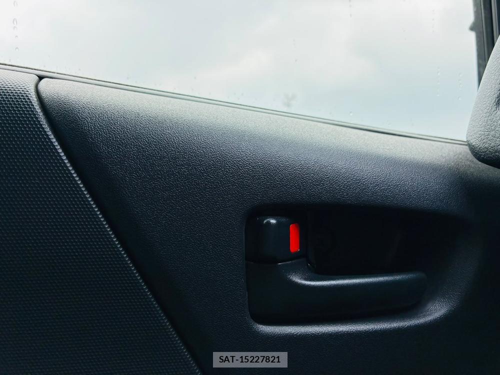 Toyota REGIUSACE VAN 2020-06 8169413-22