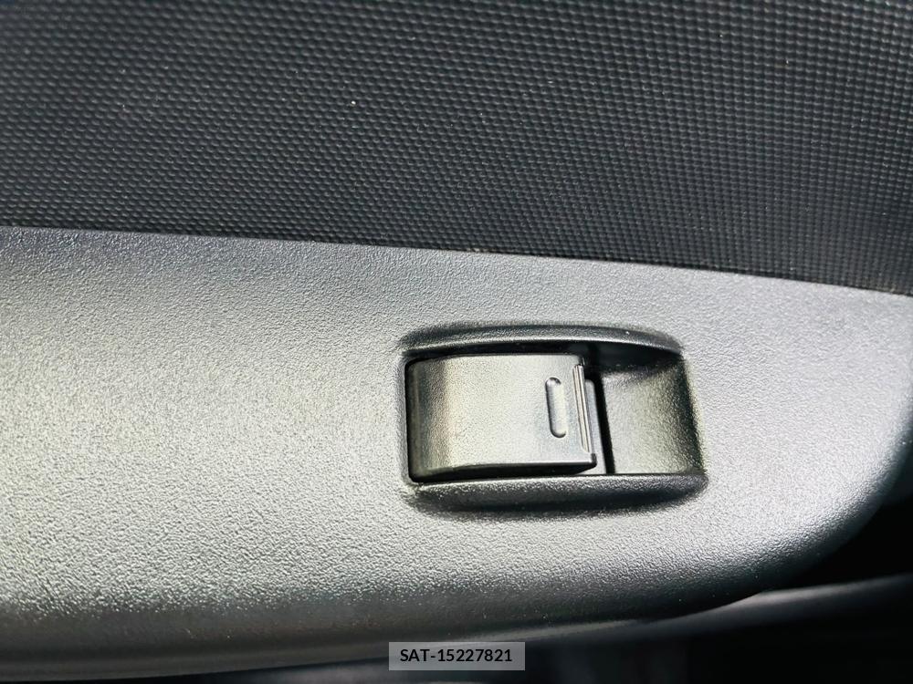 Toyota REGIUSACE VAN 2020-06 8169413-23