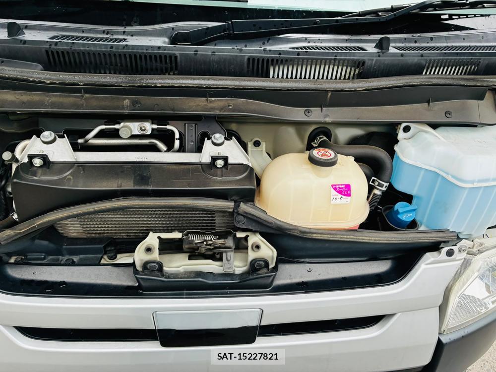 Toyota REGIUSACE VAN 2020-06 8169413-38