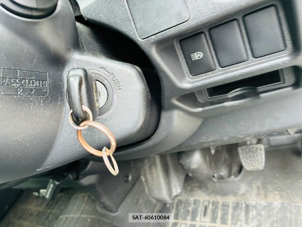 Toyota REGIUSACE VAN 2019-10 8144174-16