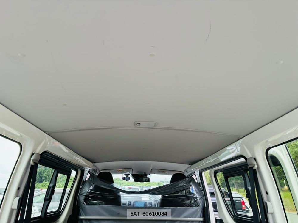 Toyota REGIUSACE VAN 2019-10 8144174-24