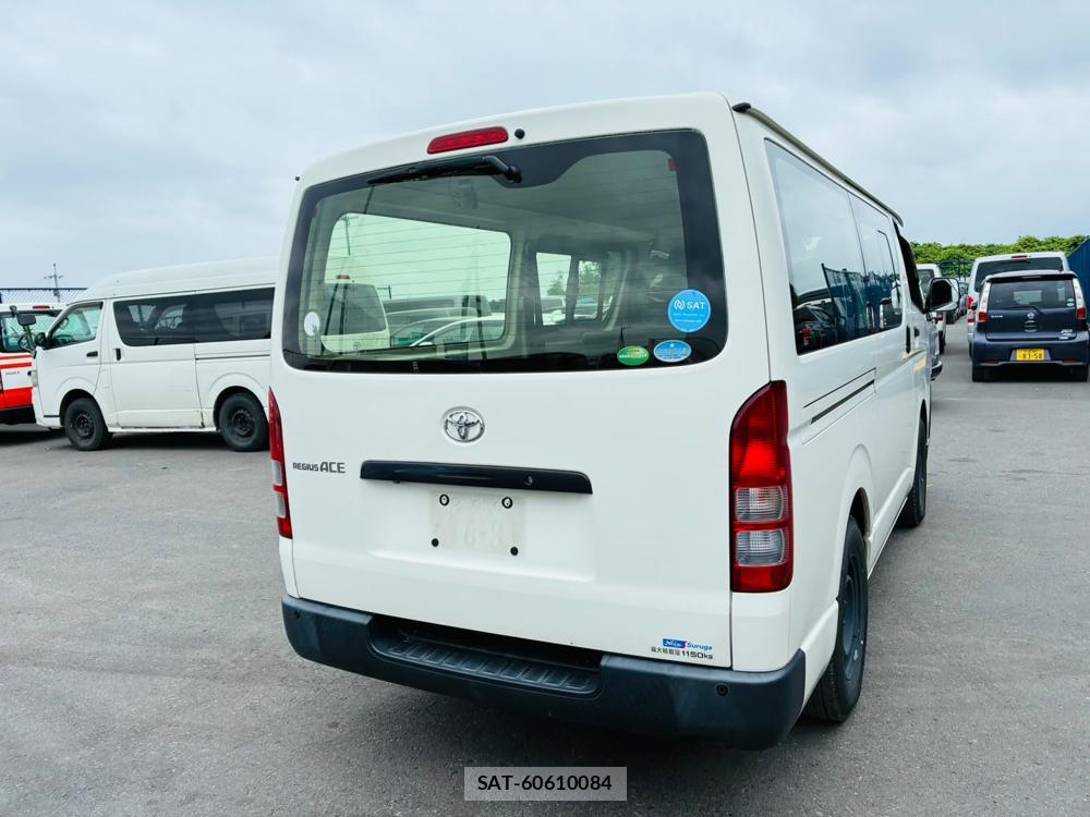 Toyota REGIUSACE VAN 2019-10 8144174-4
