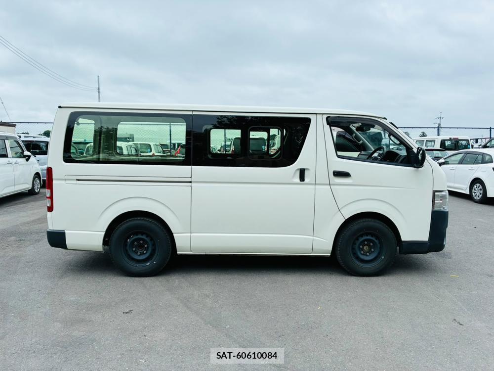 Toyota REGIUSACE VAN 2019-10 8144174-5