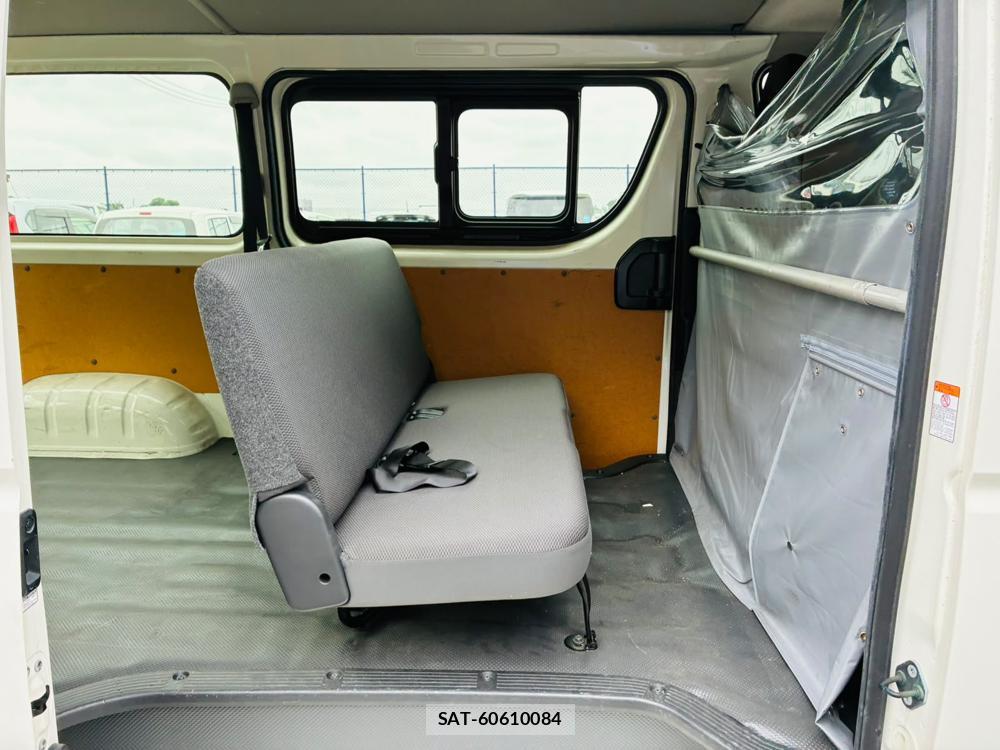 Toyota REGIUSACE VAN 2019-10 8144174-8