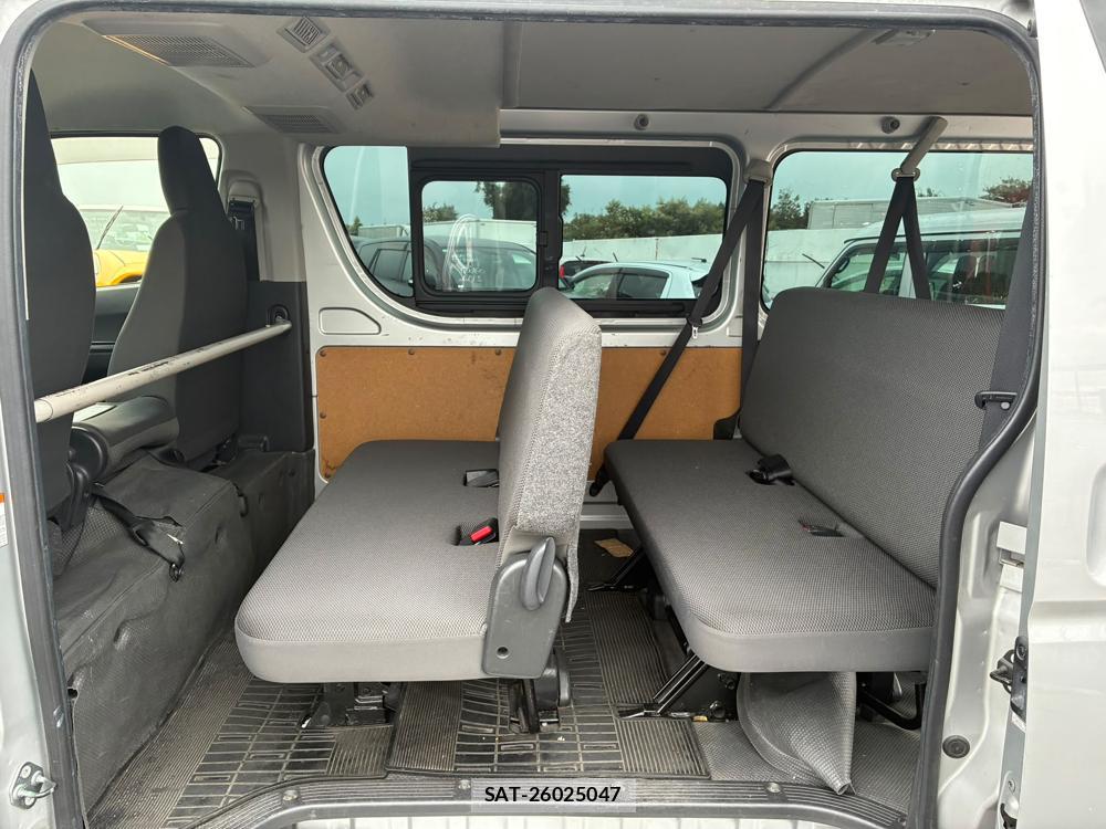 Toyota REGIUSACE VAN 2019-08 8313432-9