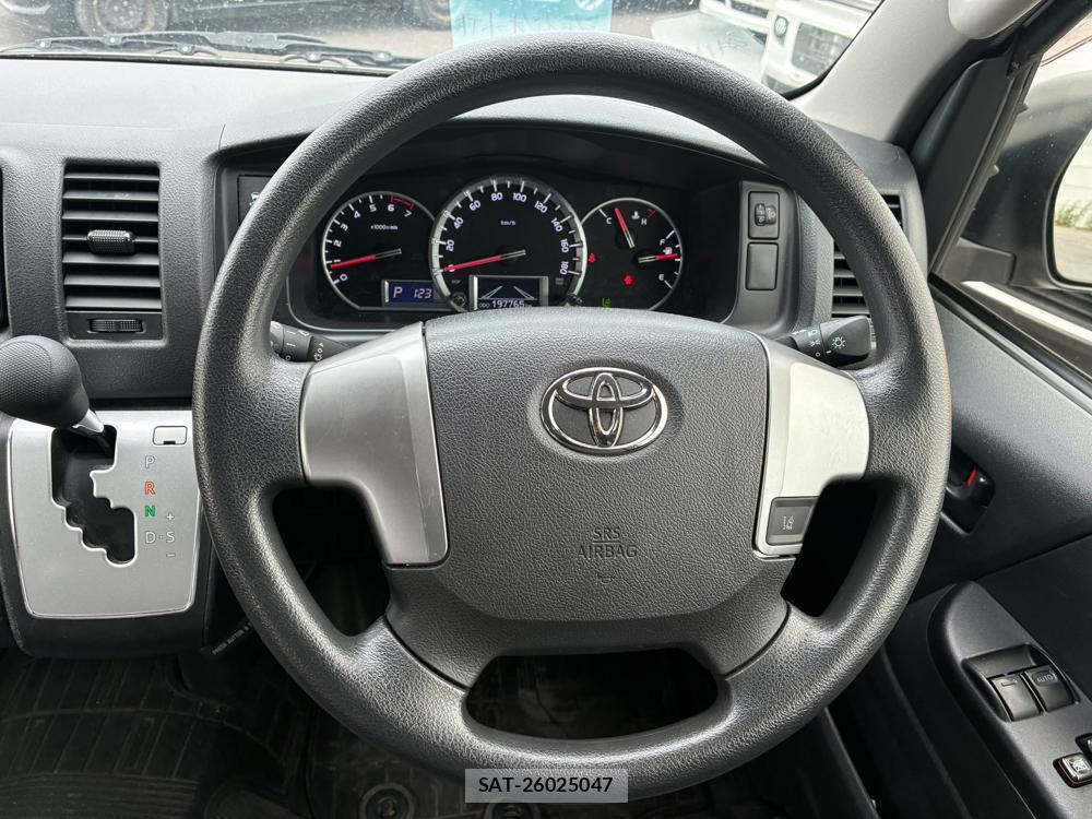 Toyota REGIUSACE VAN 2019-08 8313432-14