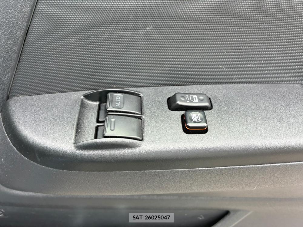Toyota REGIUSACE VAN 2019-08 8313432-21