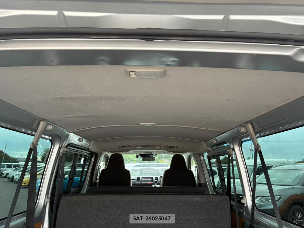 Toyota REGIUSACE VAN 2019-08 8313432-24
