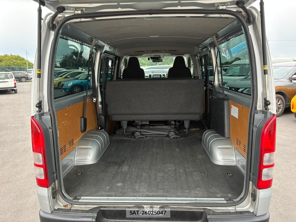Toyota REGIUSACE VAN 2019-08 8313432-25